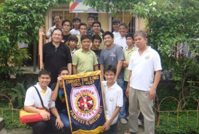 Ariela Supports Outreach Of Columbian Squires in Payatas